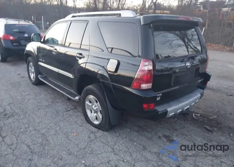 2004 Toyota 4Runner Limited V8 z USA, uszkodzony, nr VIN JTEBT17R540034334